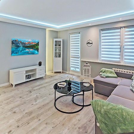 Ultra Modern, Spotless Apartment In Thorn Exterior foto