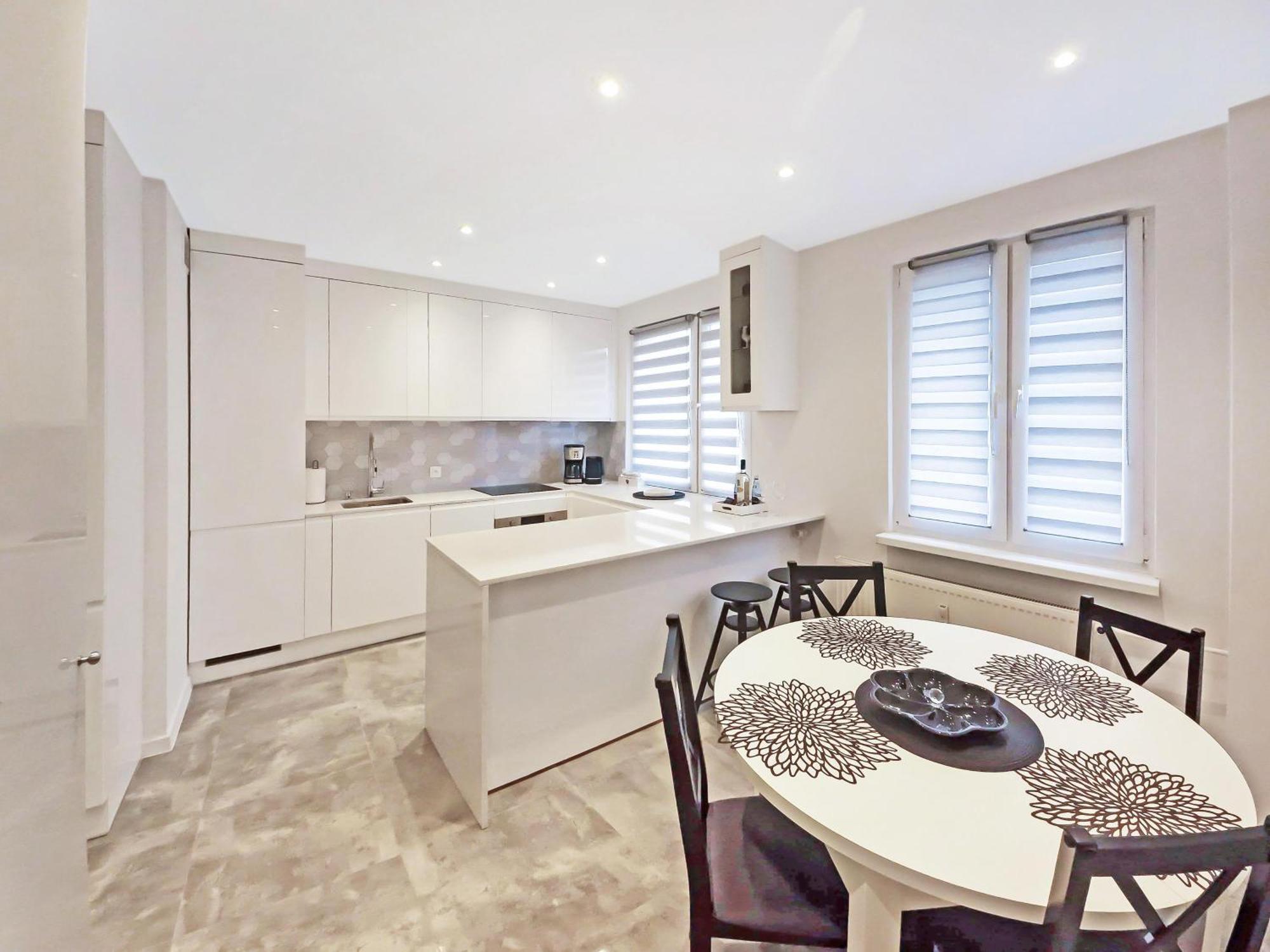 Ultra Modern, Spotless Apartment In Thorn Exterior foto