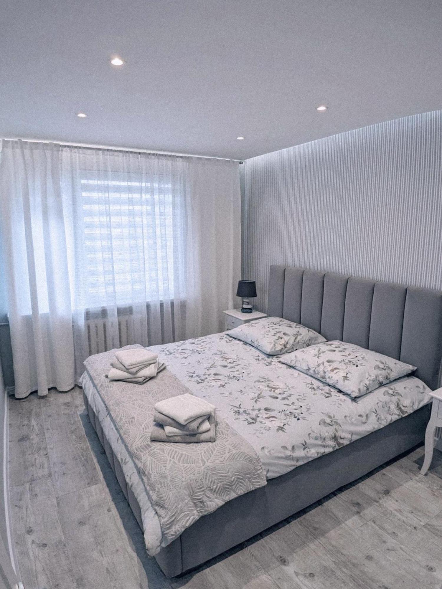 Ultra Modern, Spotless Apartment In Thorn Exterior foto